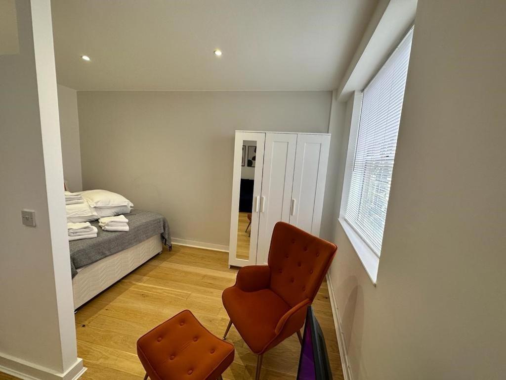 2A Soho Studios By Indigo Flats Sleeps 4 Londra Esterno foto
